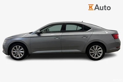 Skoda Superb 2018, photo 5/36