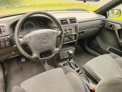 Opel Calibra 2.0 8v 1994, kuva 5/9