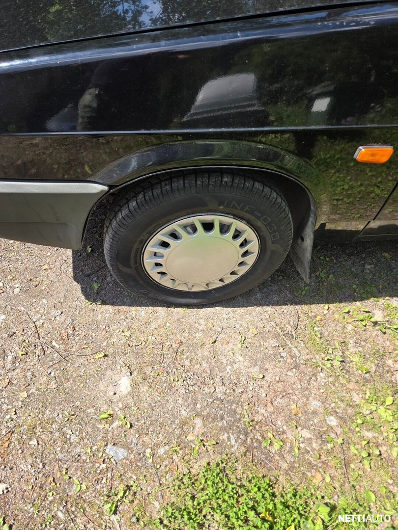 Lada Samara
