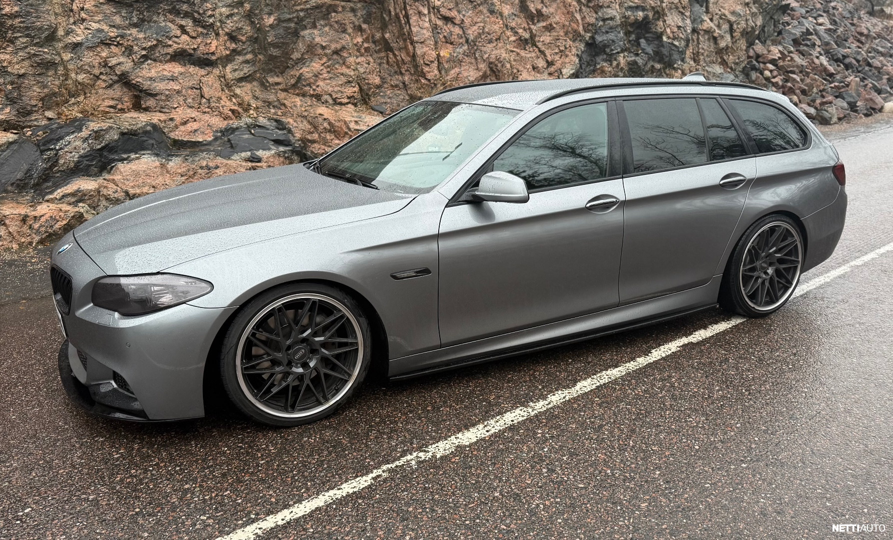 BMW 530