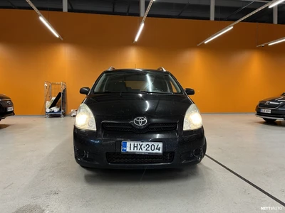 Toyota Corolla Verso 2009, photo 2/10
