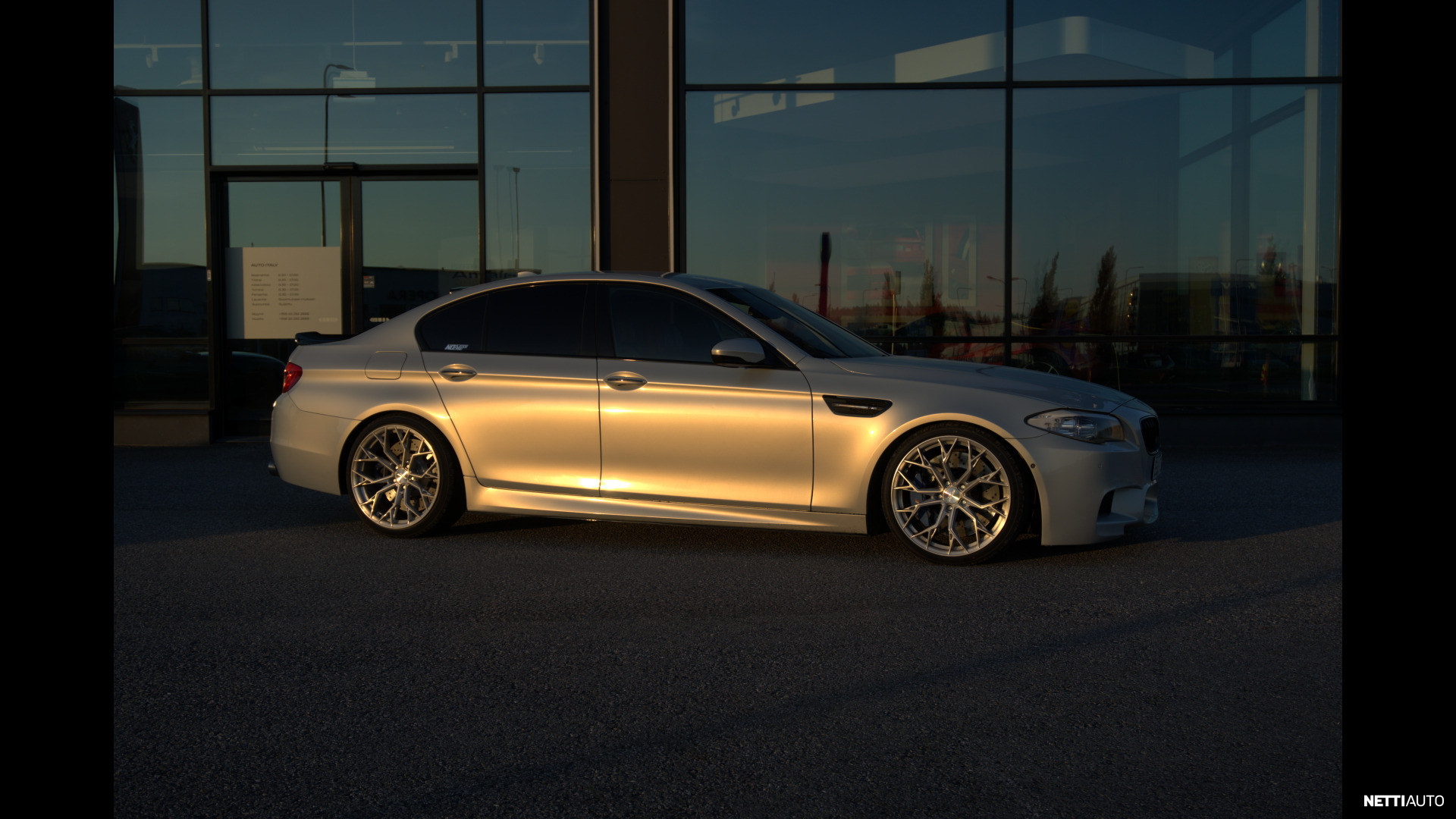 BMW M5