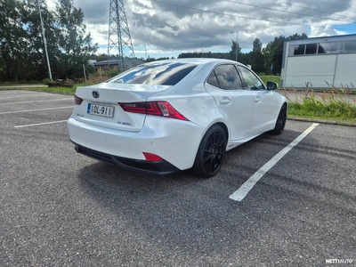 Lexus IS 300h Executive 2014, kuva 3/19