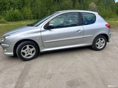 Peugeot 206 2006, photo 3/14