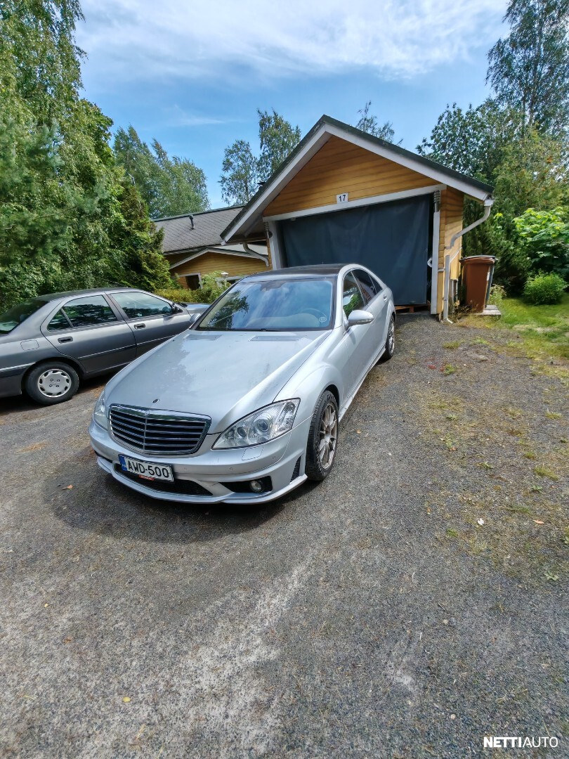 Mercedes-Benz S