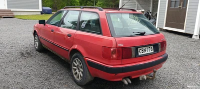 Audi 80 1993, photo 2/10