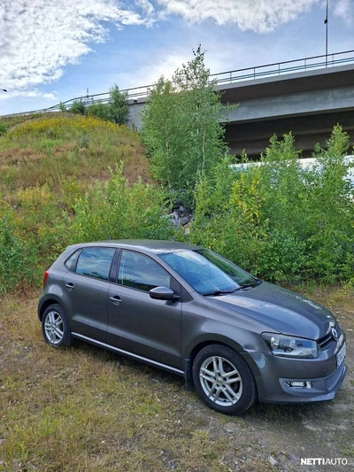 Volkswagen Polo 2010, photo 5/12