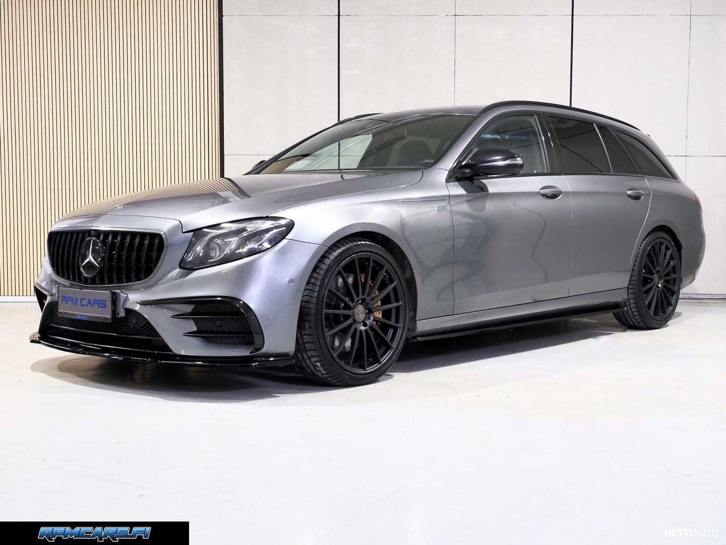 Mercedes-Benz E