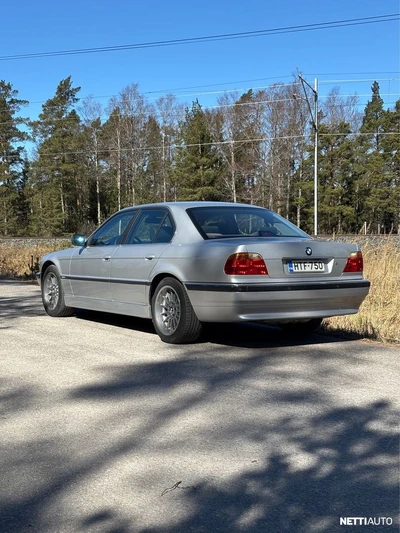 BMW 730 2001, photo 4/11