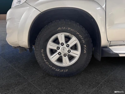 Toyota Hilux 2012, photo 7/37