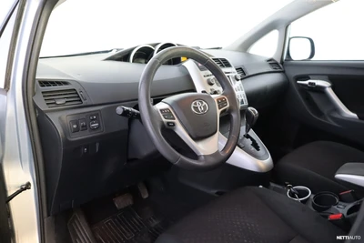 Toyota Verso 2011, kuva 6/24
