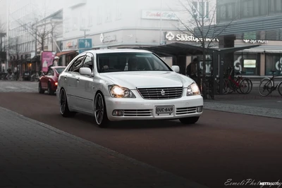 Toyota Crown Grs182 2005, kuva 1/7