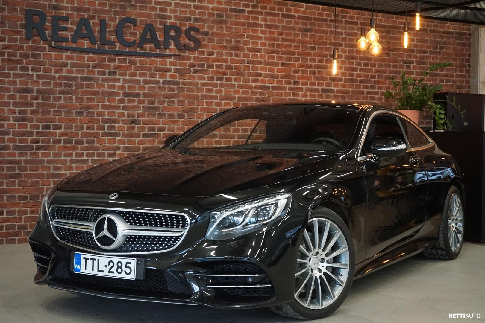 Mercedes-Benz S