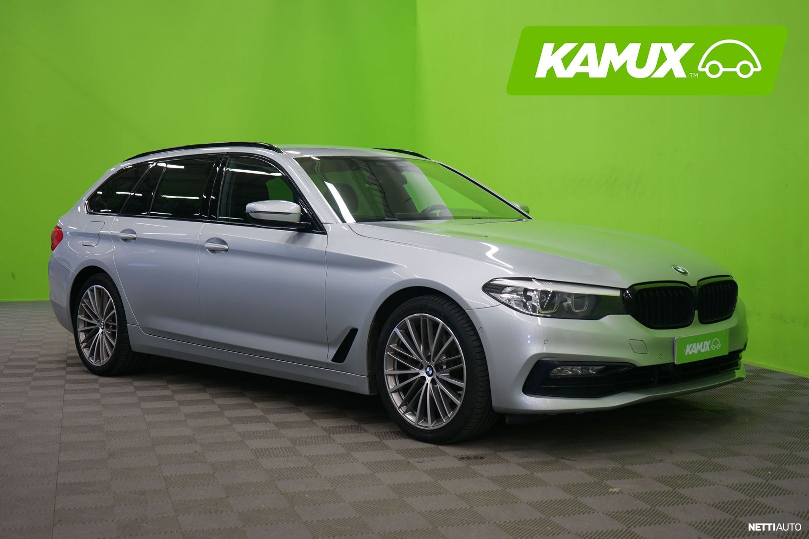 BMW 520