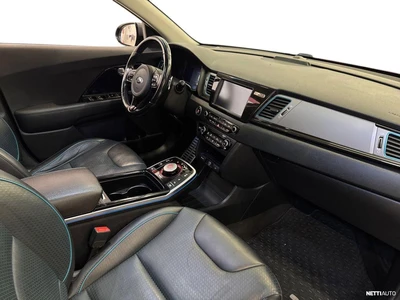 Kia Niro Business Luxury 64 kWh 204 hv 2019, kuva 7/41