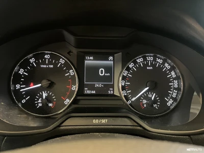 Skoda Octavia 2015, kuva 8/8