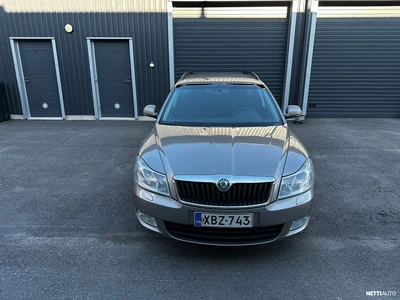 Skoda Octavia 2012, kuva 7/21