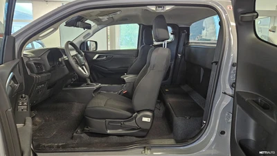 Isuzu D-Max 2026, photo 3/8