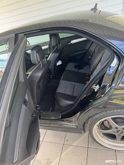 Mercedes-Benz C 2012, photo 7/9