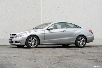 Mercedes-Benz E 350 E 350 Coupe 2009, photo 6/19