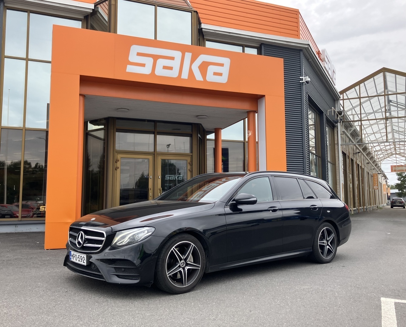 Mercedes-Benz E
