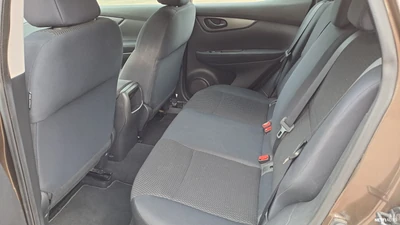 Nissan Qashqai DIG-T 115 Visia 2WD 6M/T 2015, kuva 6/14