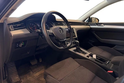 Volkswagen Passat 2017, kuva 3/3