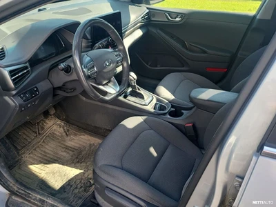 Hyundai Ioniq Plug-In 2021, kuva 4/5