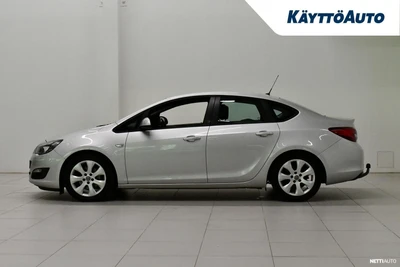 Opel Astra 2013, kuva 3/10