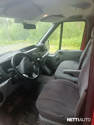 Ford Transit 2009, photo 2/5