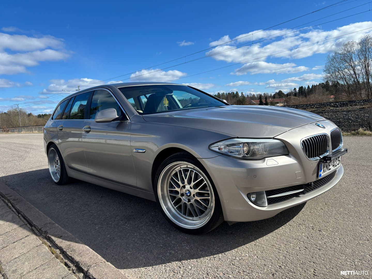BMW 520
