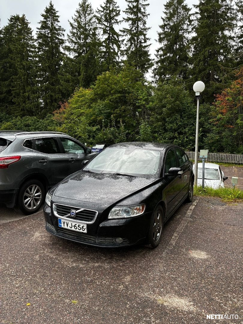 Volvo S40
