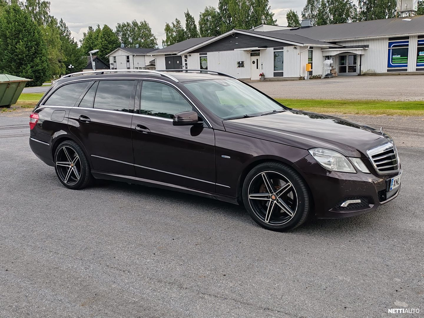 Mercedes-Benz E