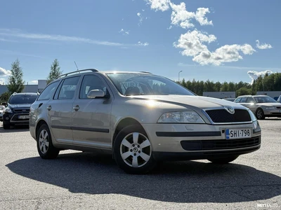 Skoda Octavia 2005, kuva 4/10