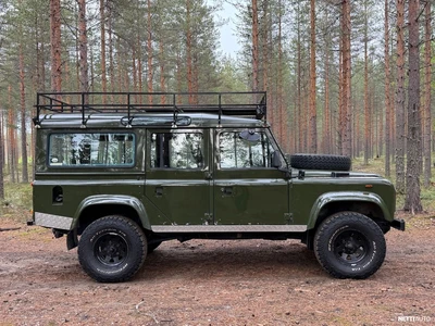 Land Rover Defender 1986, photo 5/24