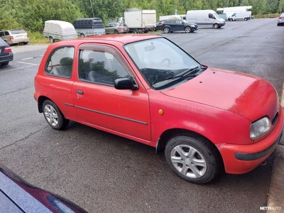 Nissan Micra 1,0 Avec 3d 1997, photo 1/4