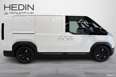Kia PV5 Cargo 2026, photo 6/25