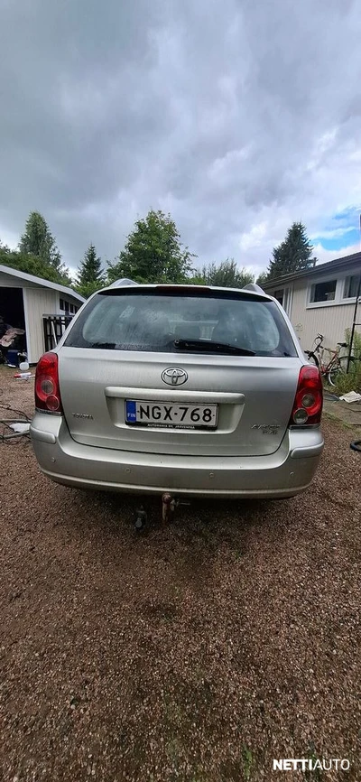 Toyota Avensis 2.0d4d 2007, kuva 4/10