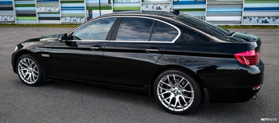 BMW 518 2016, photo 4/13