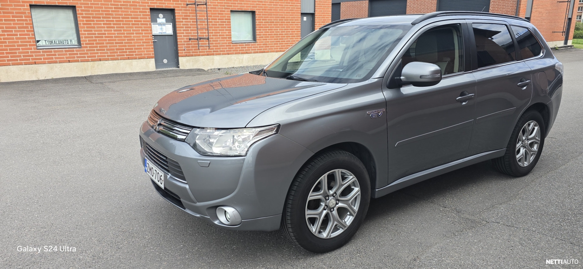 Mitsubishi Outlander PHEV