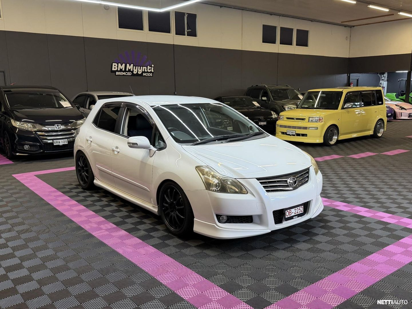 Toyota Blade