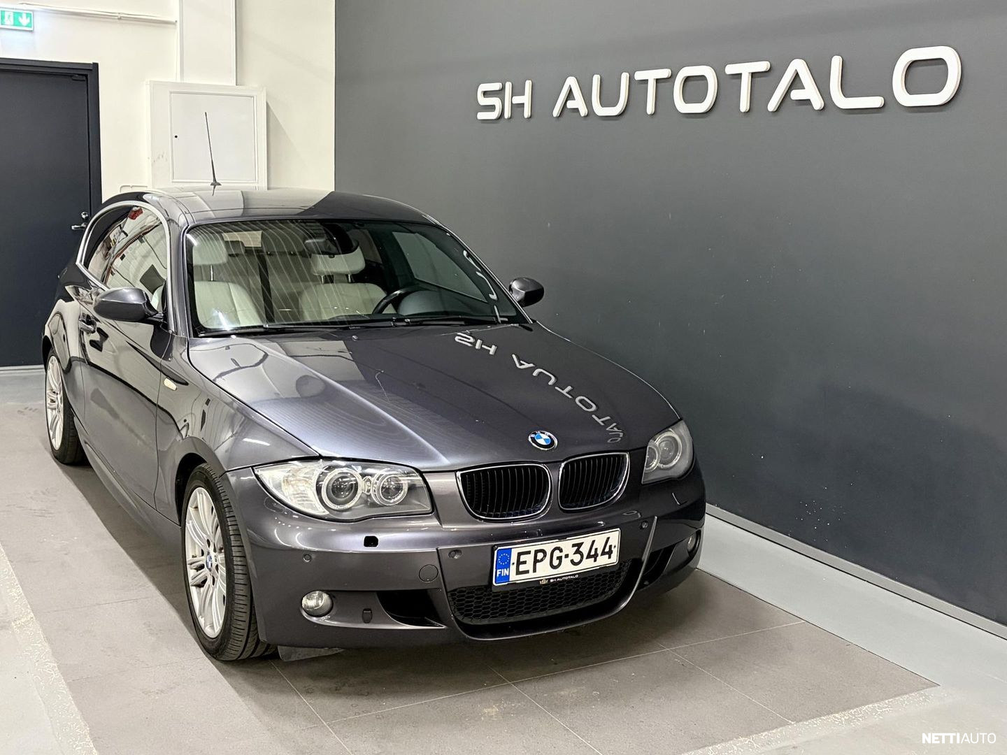 BMW 120