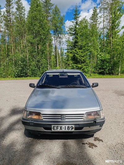 Peugeot 405 1991, photo 4/9