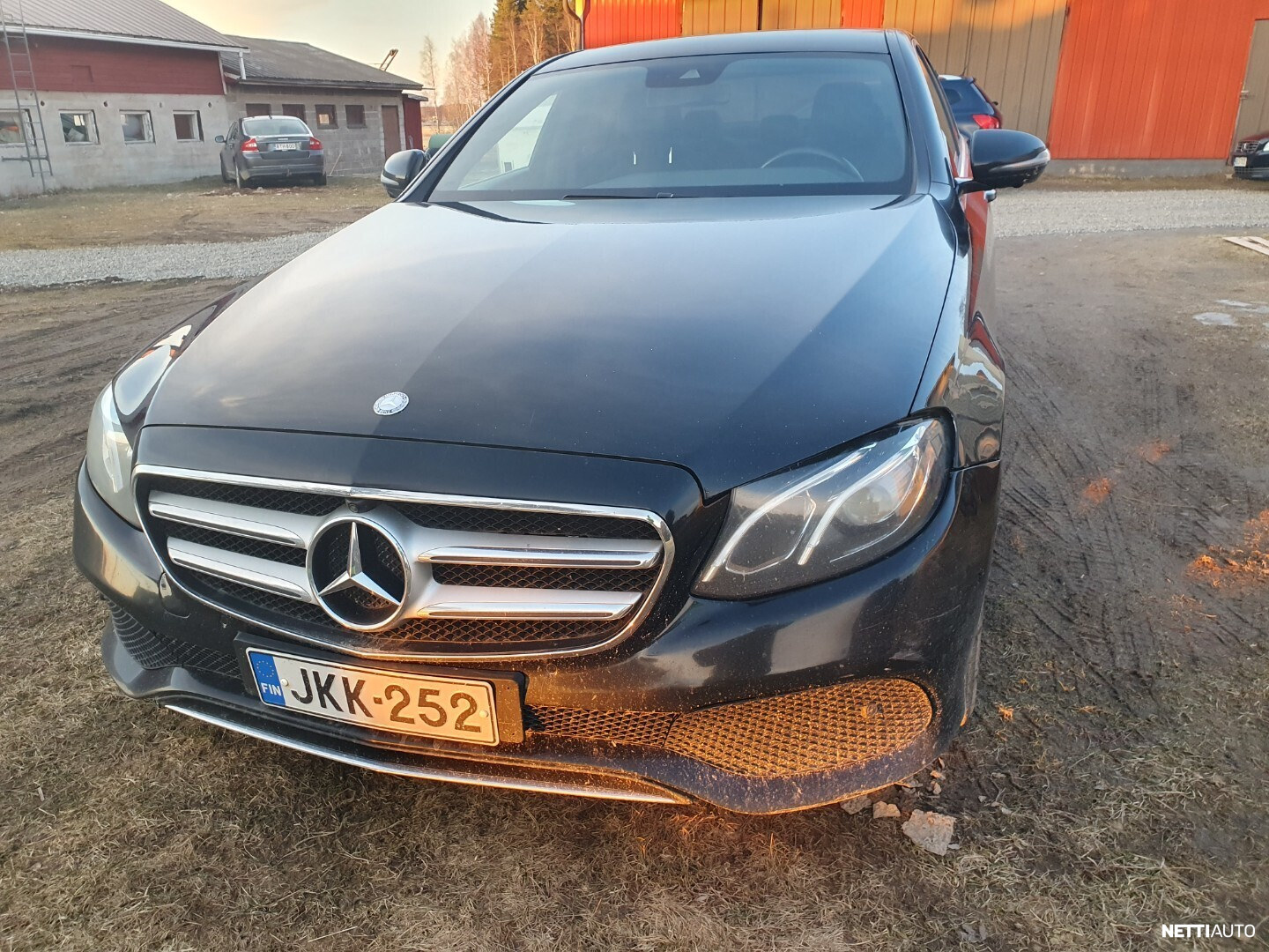 Mercedes-Benz E