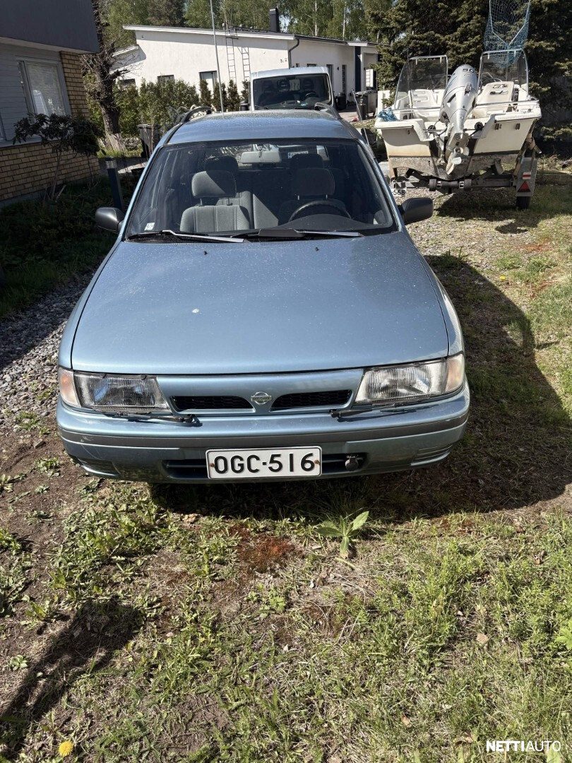 Nissan Sunny