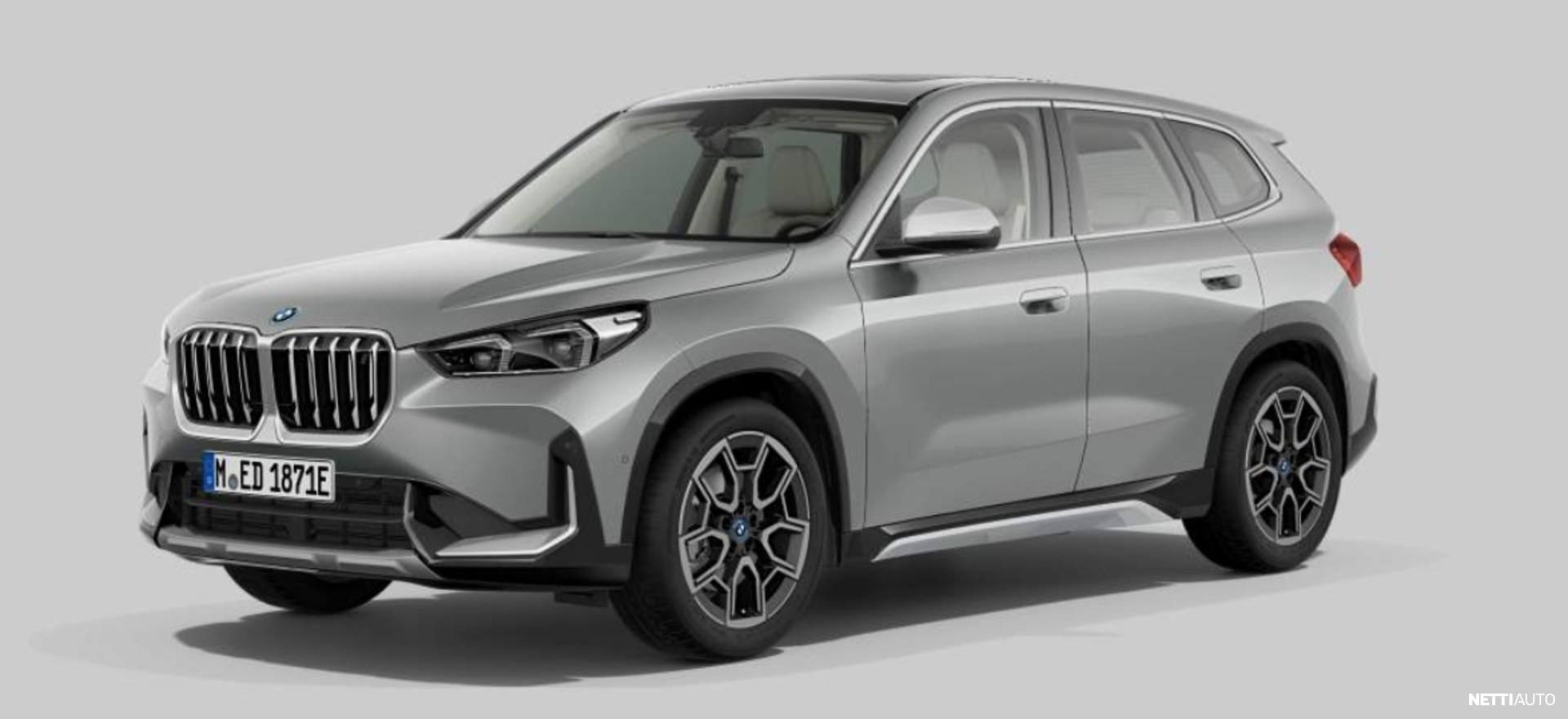 BMW iX1
