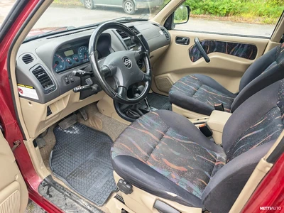 Nissan Terrano II 2001, photo 7/11