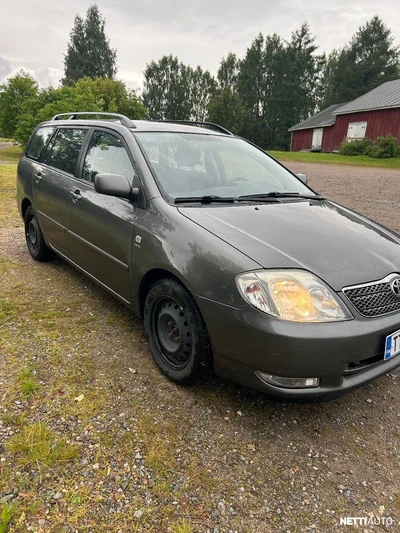 Toyota Corolla 2004, kuva 3/19