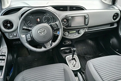 Toyota Yaris 1,5 Hybrid Active 5ov 2018, kuva 2/3