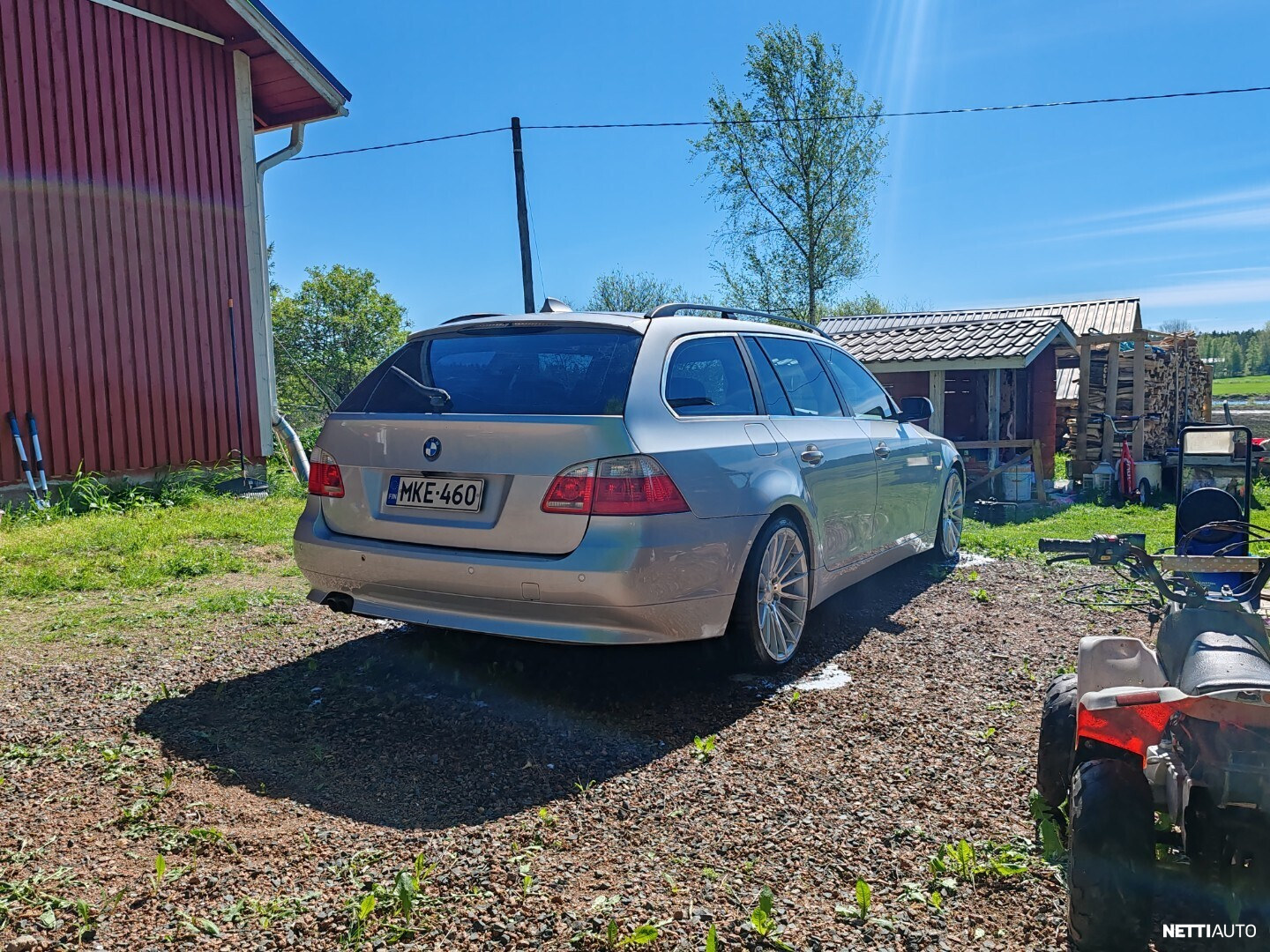 BMW 525